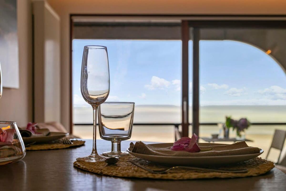 Huswell - Studio With Great Sea View On Terrace Knokke-Heist Eksteriør billede