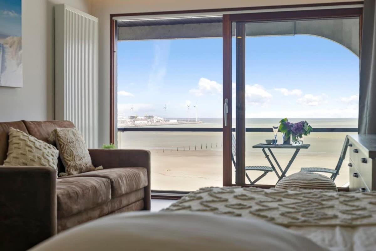 Huswell - Studio With Great Sea View On Terrace Knokke-Heist Eksteriør billede