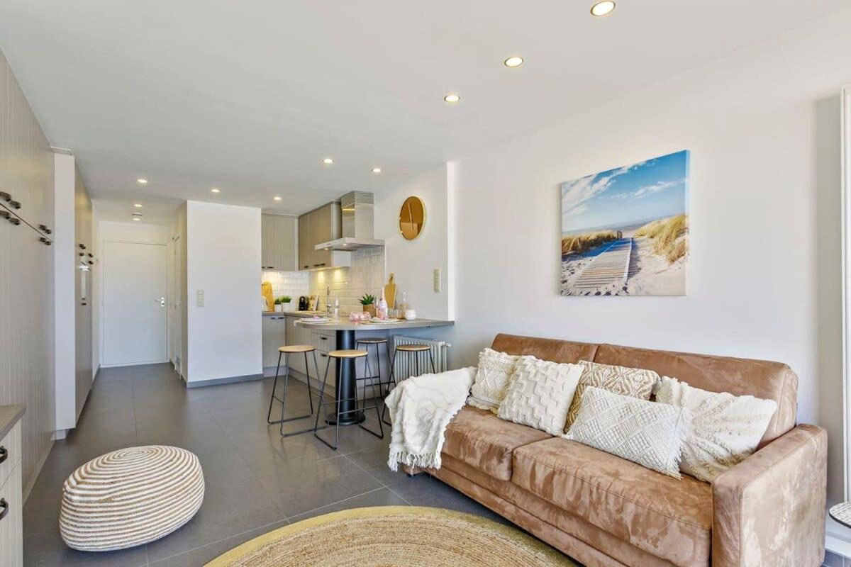 Huswell - Studio With Great Sea View On Terrace Knokke-Heist Eksteriør billede